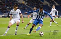 FUSSBALL  CHL  Saison 2013/2014: FC Porto - FK Austria Wien