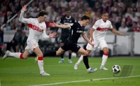 Fussball DFB Pokal  Halbfinale  2025/2026  23.04.2026VfB Stuttgart - SC Freiburg, ZWEIKAMPF, SPIELSZENE, AKTION, ACTION, DUELL,