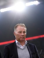 Fussball DFB Pokal 2. Runde 16/17: FC Bayern Muenchen - FC Augsburg