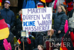 SKISPRINGEN  Vierschanzen Tournee   Innsbruck Fans Schmitt