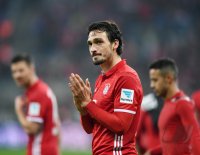 Fussball 1. Bundesliga Saison 2016/2017: FC Bayern Muenchen - Bayer 04 Leverkusen