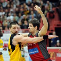 Basketball  1. Bundesliga  Walter Tigers Tuebingen - Brose Baskets Bamberg