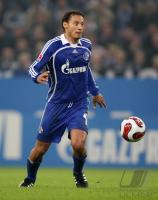 Fussball 1. Bundesliga: Schalke, JONES Einzelaktion