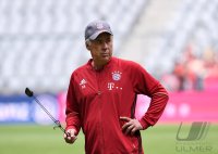 Fussball 1. Bundesliga 16/17: Trainer Carlo Ancelotti (FC Bayern Muenchen)