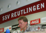 FUSSBALL  Spielszene SSV Reutlingen  -  Karlsruher SC
