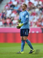Fussball 1. Bundesliga Saison 15/16: Torwart Manuel Neuer (FC Bayern Muenchen)