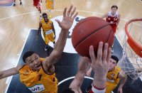 Basketball 1. Bundesliga 13/14:  Walter Tigers Tuebingen - FC Bayern Muenchen