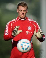 Fussball 1. Bundesliga Saison   2011/2012 : Torwart Manuel Neuer (FC Bayern Muenchen)