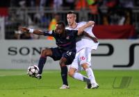 FUSSBALL  International CHL 09/10: Olympique Lyon - FC Bayern  Muenchen