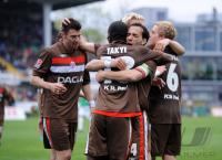 2. Fussball Bundesliga: Fabian Boll, Charles Takyi, Fabio Morena (v. li., Pauli)