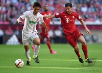 Fussball 1. Bundesliga Saison 15/16: FC Bayern Muenchen - FC Augsburg