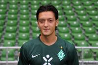 Fussball: 1. Bundesliga, Saison 2010/2011, SV Werder Bremen, OEZIL
