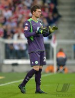 Fussball 1. Bundesliga Saison 14/15: Torwart Max Gruen (VfL Wolfsburg)