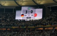 Fussball International EM 2012-Qualifikation:  Anzeigentafel mit dem Ergebnis im Berliner Olympiastadion