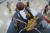 1. Basketball Bundesliga  01/11  Walter Tigers Tuebingen  - Alba Berlin