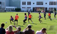 Fussball 1. Bundesliga :  Training beim FC Bayern Muenchen