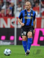 FUSSBALL INTERNATIONAL: Inter, CAMBIASSO Einzelaktion