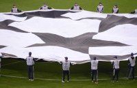 FUSSBALL INTERNATIONAL CHL ACHTELFINALE 12/13: FC Bayern Muenchen - FC Arsenal London