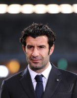 Fussball CHL  Saison 2010/2011: SCOUT Luis Figo  (Inter Mailand)