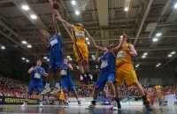 Basketball  1. Bundesliga  12/13  Walter Tigers Tuebingen - Mitteldeutschen Basketball Club