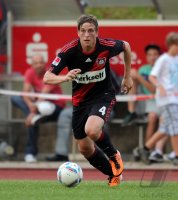 Fussball 1. Bundesliga :  Bastian Oczipka (Bayer 04 Leverkusen)