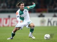 Fussball UEFA Pokal: Bremen, SCHULZ Einzelaktion