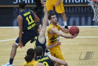 Basketball 1. Bundesliga 16/17 Hauptrunde: Walter Tigers Tuebingen - Alba Berlin