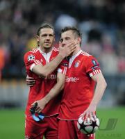 FUSSBALL  International CHL 09/10 :  JUBEL  Olic  und Demichelis (FC Bayern  Muenchen)