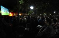 Fussball: Fans fiebern in der Paulaner Gaststaette am Nockherberg