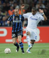 FUSSBALL CHL  Saison 10/11:  Inter Mailand - FC Schalke 04