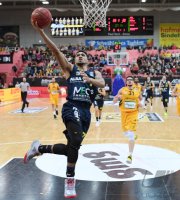 Basketball 1. Bundesliga 16/17 Hauptrunde: Walter Tigers Tuebingen - Alba Berlin