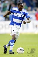 Fussball 1. Bundesliga: Duisburg, ISHIAKU Einzelaktion