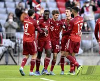 Fussball 1. Bundesliga Saison 21/22: FC Bayern Muenchen - SpVgg Greuther Fuerth