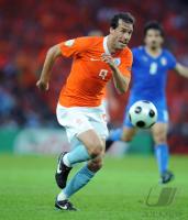 FUSSBALL EURO 2008: Niederlande, Nistelrooy Einzelaktion