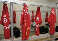 Volleyball 1. Bundesliga   Saison 2011/2012  ENBW TV RottenburgBesichtigung der Werkstatt der Schoenbuchbahn;