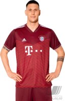 Fussball 1. Bundesliga Saison 21/22: Niklas Suele (FC Bayern Muenchen)