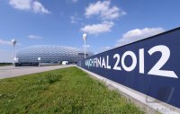 FUSSBALL INTERNATIONAL  CHL Finale 11/12:  Uebersicht der Allianz Arena mit dem Branding fuer das Finale