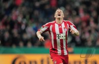 Fussball DFB Pokal 10/11 :  JUBEL Bastian Schweinsteiger (FC Bayern Muenchen)
