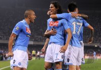 FUSSBALL SERIE A:  JUBEL Inler Goekhan, Cavani , Hamsik Marek (v. li., Napoli)