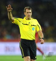 Fussball 1. Bundesliga : Schiedsrichter Tobias Christ