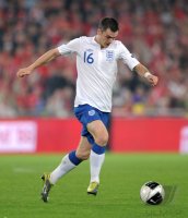 Fussball International EM 2012-Qualifikation: Adam JOHNSON (England)