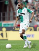 Fussball 1. Bundesliga: Werder, NALDO Einzelaktion