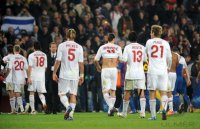 FUSSBALL INTERNATIONAL  CHL Viertelfinale 11/12:  Ignazio Abate, Alberto Aquilani, Philippe Mexes, Zlatan Ibrahimovic, Alessandro Nesta, Maxi Lopez (v.li., AC Mailand)