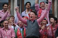 Fussball 1. Bundesliga :  JUBEL  Trainer Louis van Gaal     (FC Bayern Muenchen)