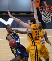 Basketball 1. Bundesliga  12/13  Walter Tigers Tuebingen  - Alba Berlin