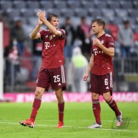 Fussball 1. Bundesliga Saison 21/22: FC Bayern Muenchen -  1. FC Koeln
