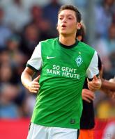 FUSSBALL, Bundesliga, SV Werder Bremen: OEZIL