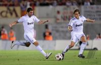 FUSSBALL International Primera Division 10/11:  Gonzalo  HIGUAIN (Real Madrid)