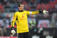 Fussball 1. Bundesliga, Saison 2011/2012:  Torwart Raphael Schaefer (1 FC Nuernberg)