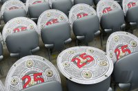 Fussball, 1. Bundesliga  Saison 13/14: Meisterschalen in der Allianz Arena